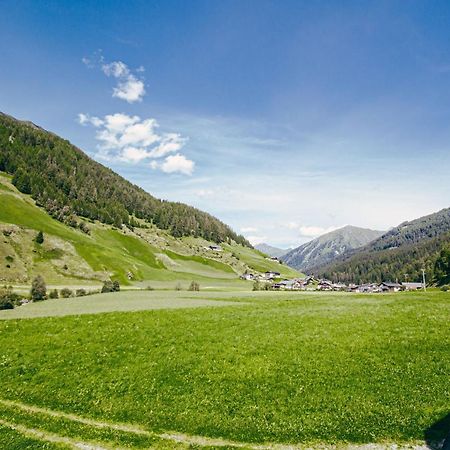 Nedererhof - Zimmer Edelweiss Mit Gemeinschaftskueche Schmirn Exteriér fotografie